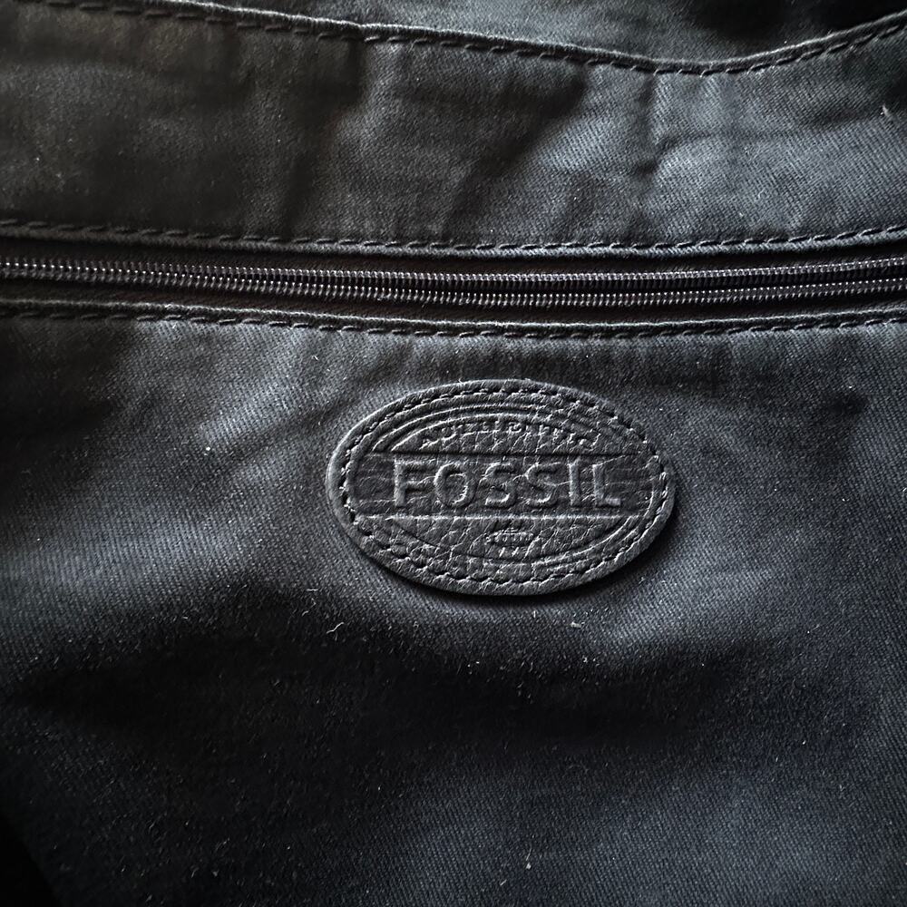 Fossil Black Leather Foldover Zip Around Bag Pebbled Flap Purse Boho Slouchy - Picture 10 of 13